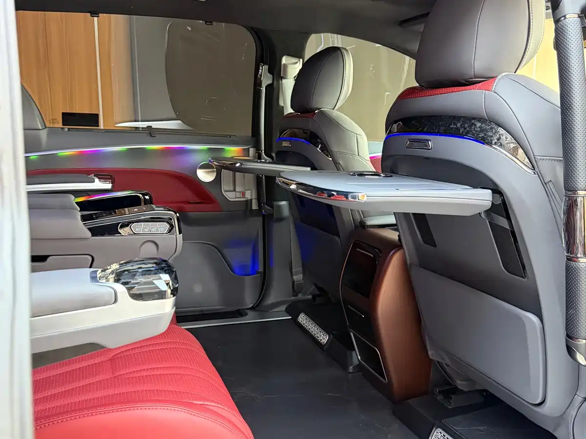 Toyota Sienna 2024 2.5L Hybrid Comfort Edition фото 11