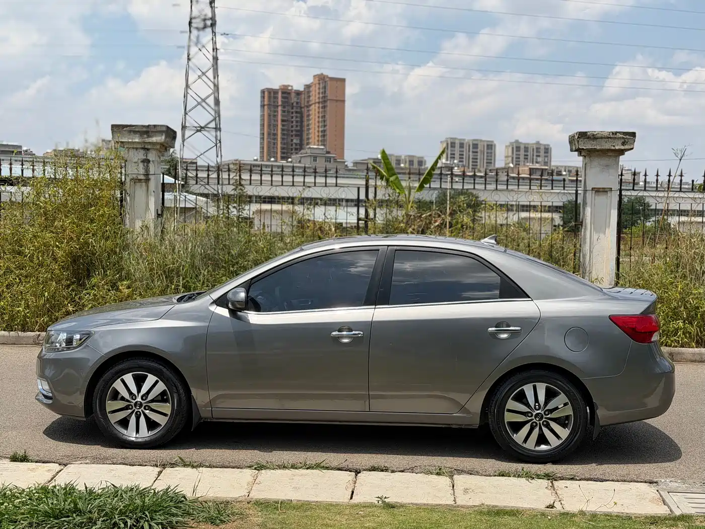 Kia Forte 2014 1.6L AT Premium фото 7