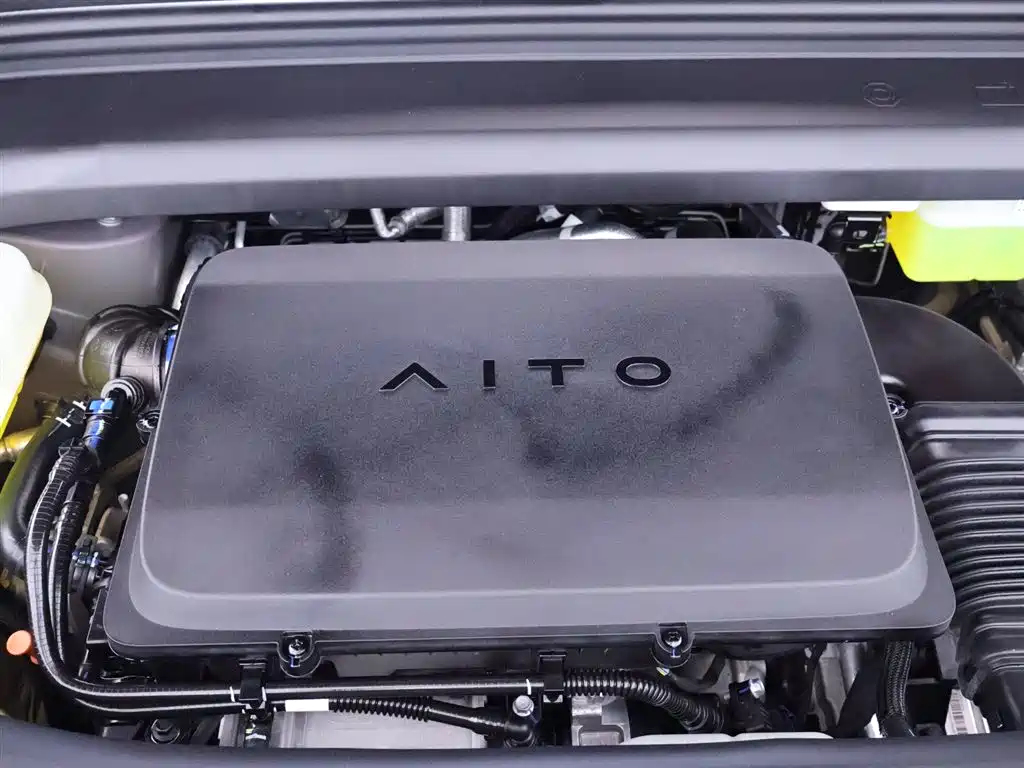 AITO Wenjie AITO M7 2026 Extended Range Ultra AWD 5-Seater фото 27