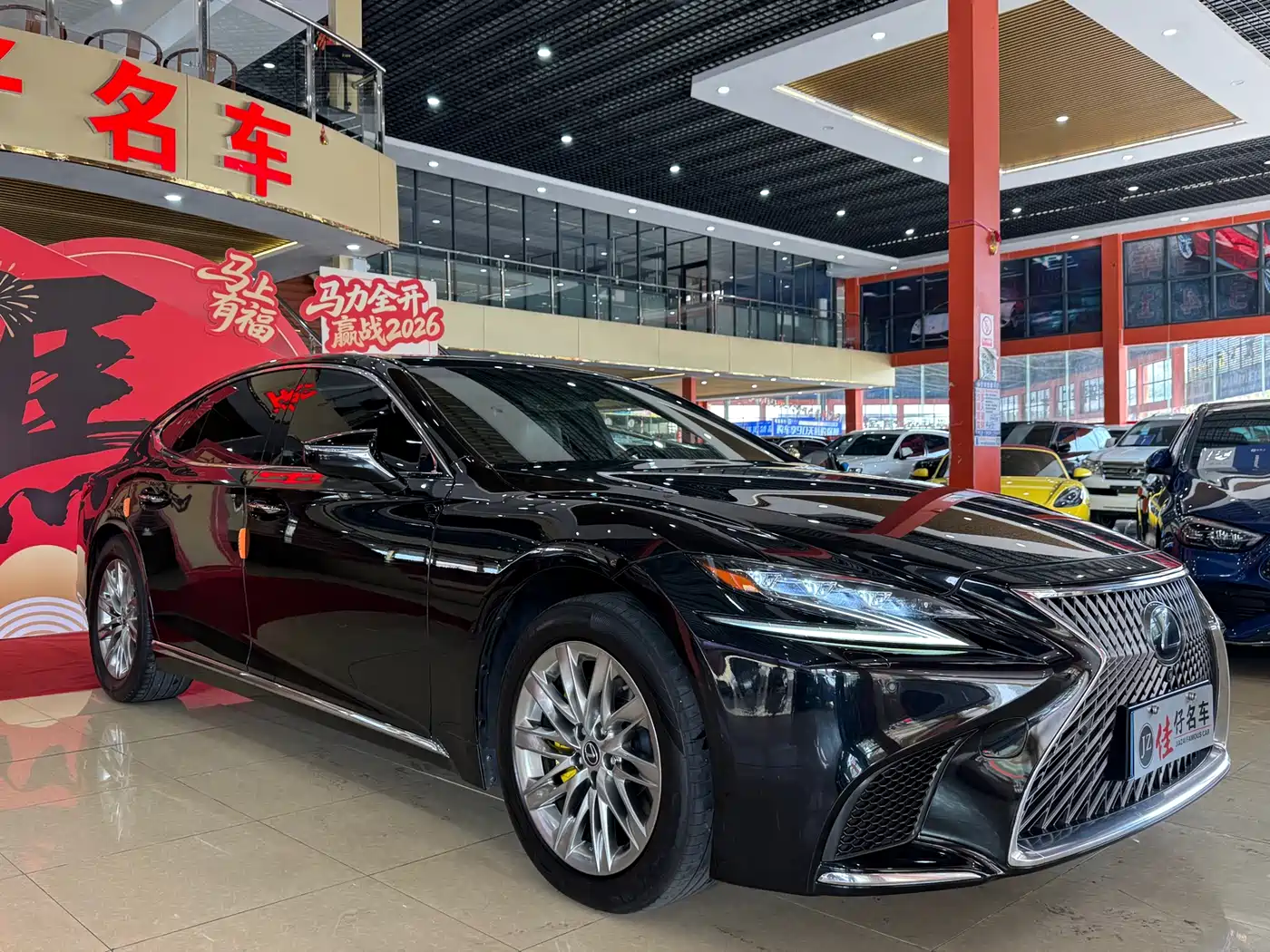 Lexus LS 2018 500h Luxury Edition China V фото 3