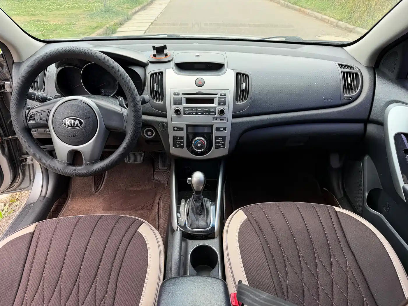 Kia Forte 2014 1.6L AT Premium фото 10