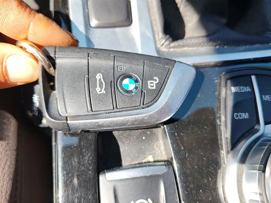 BMW 1 Series 2019 120i Leading M Sport Package фото 9