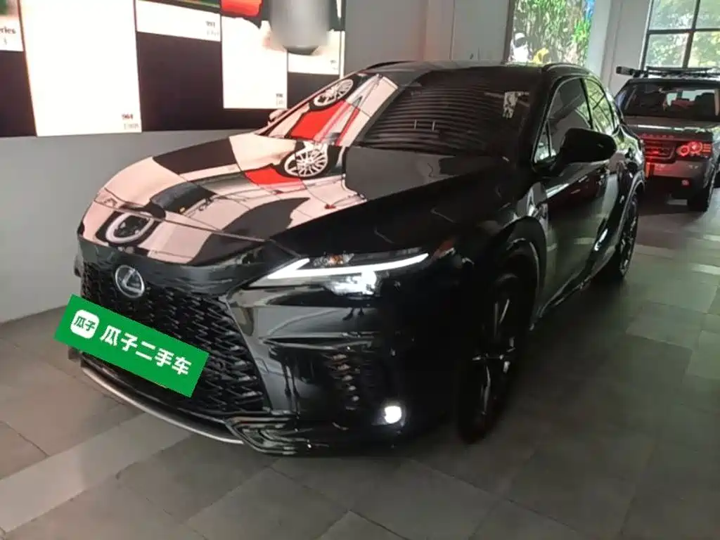 2025 Lexus RX