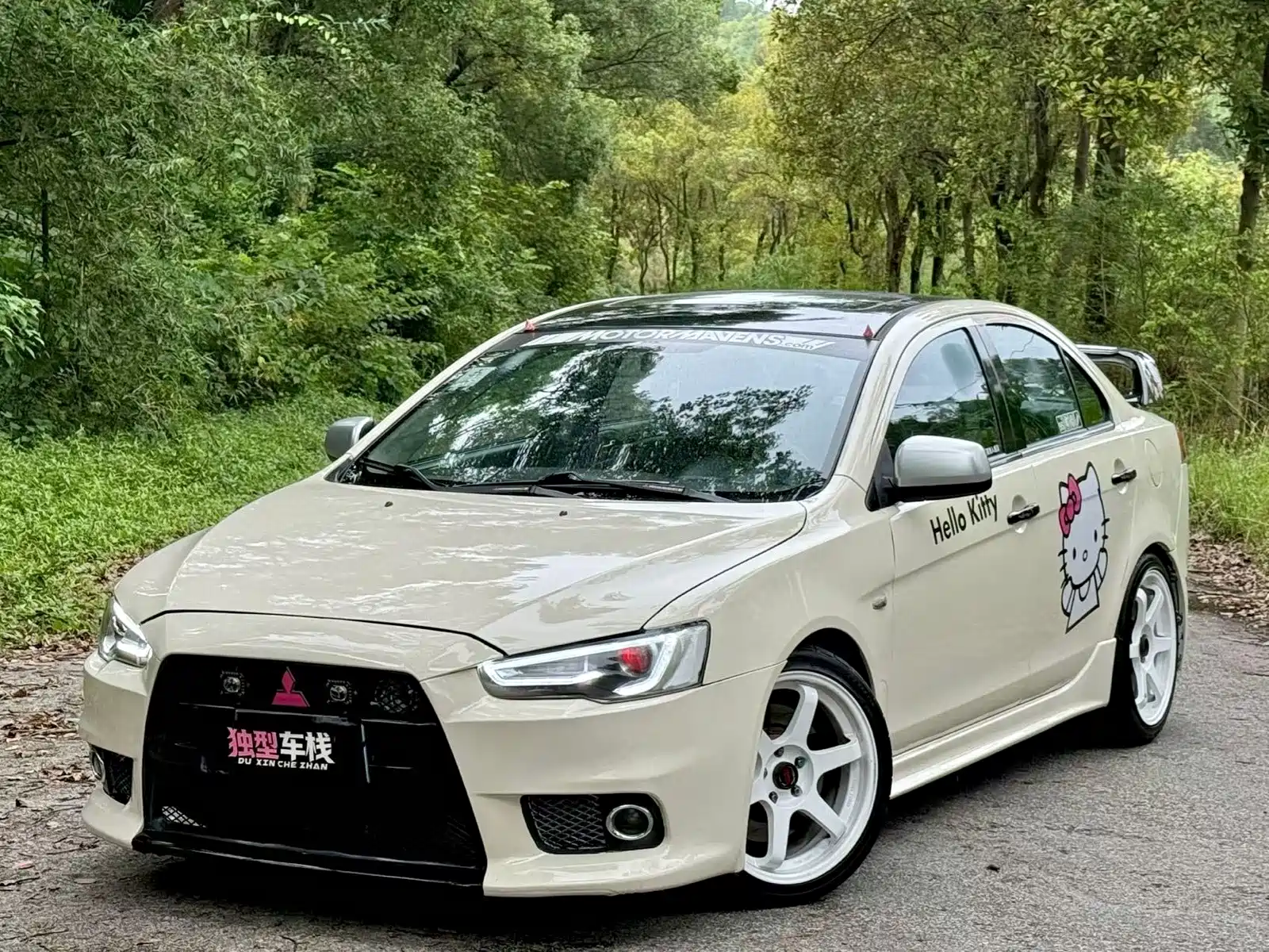 صورة 1 - Mitsubishi Lancer EX