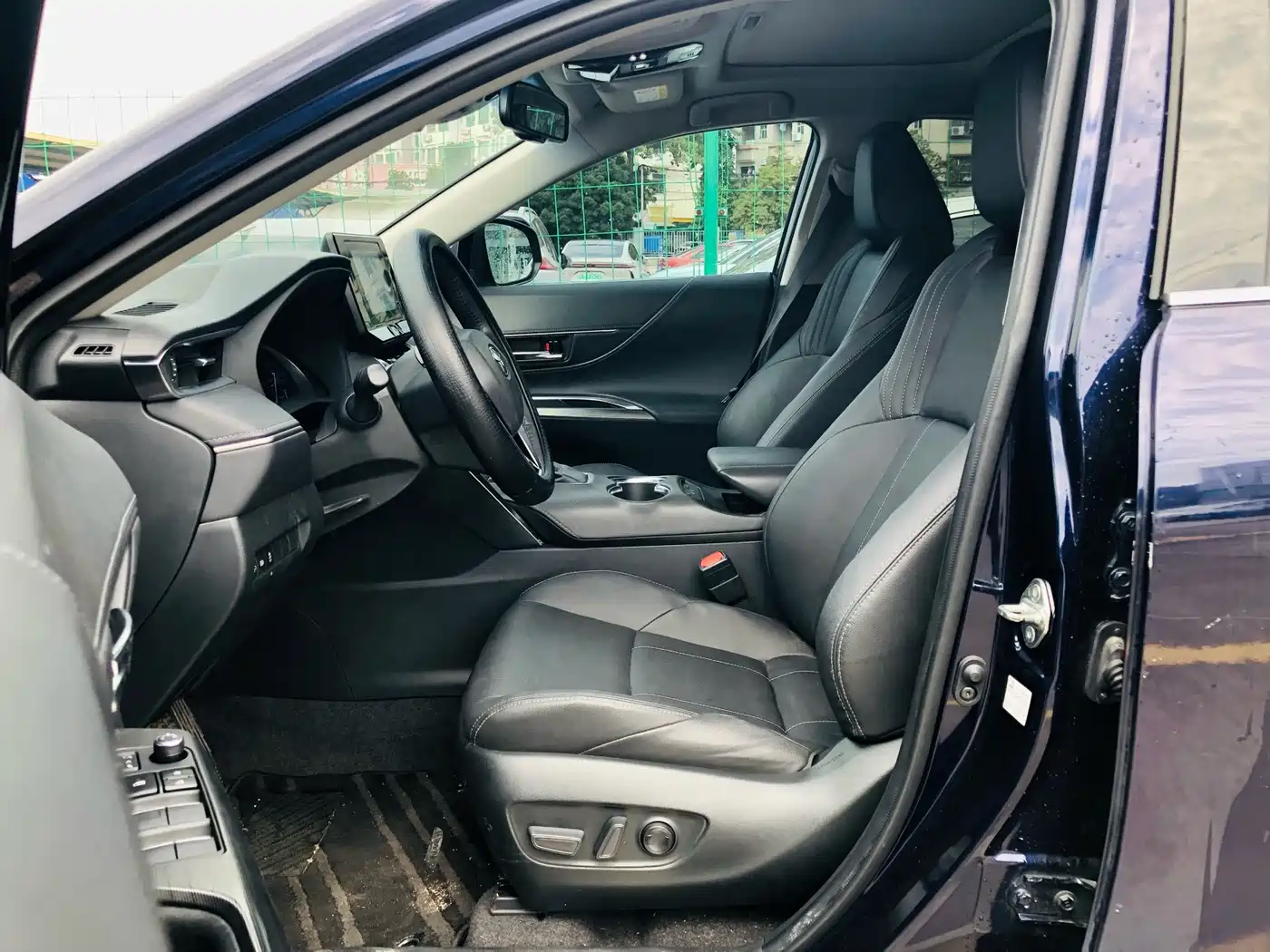 Toyota Lingfang HARRIER 2022 2022 2.0L CVT 2WD Luxury Edition