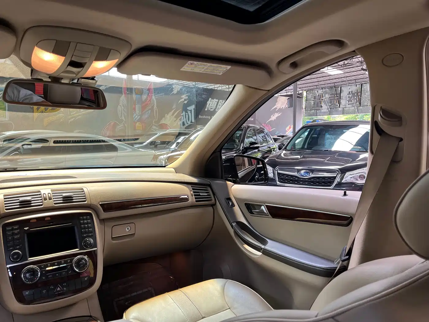 Mercedes-Benz R-Class 2011 R 350 L 4MATIC фото 12