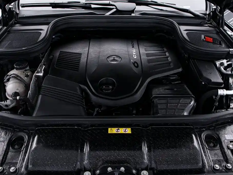 Mercedes-Benz GLS 2023 Second Facelift GLS 450 4MATIC Luxury фото 17