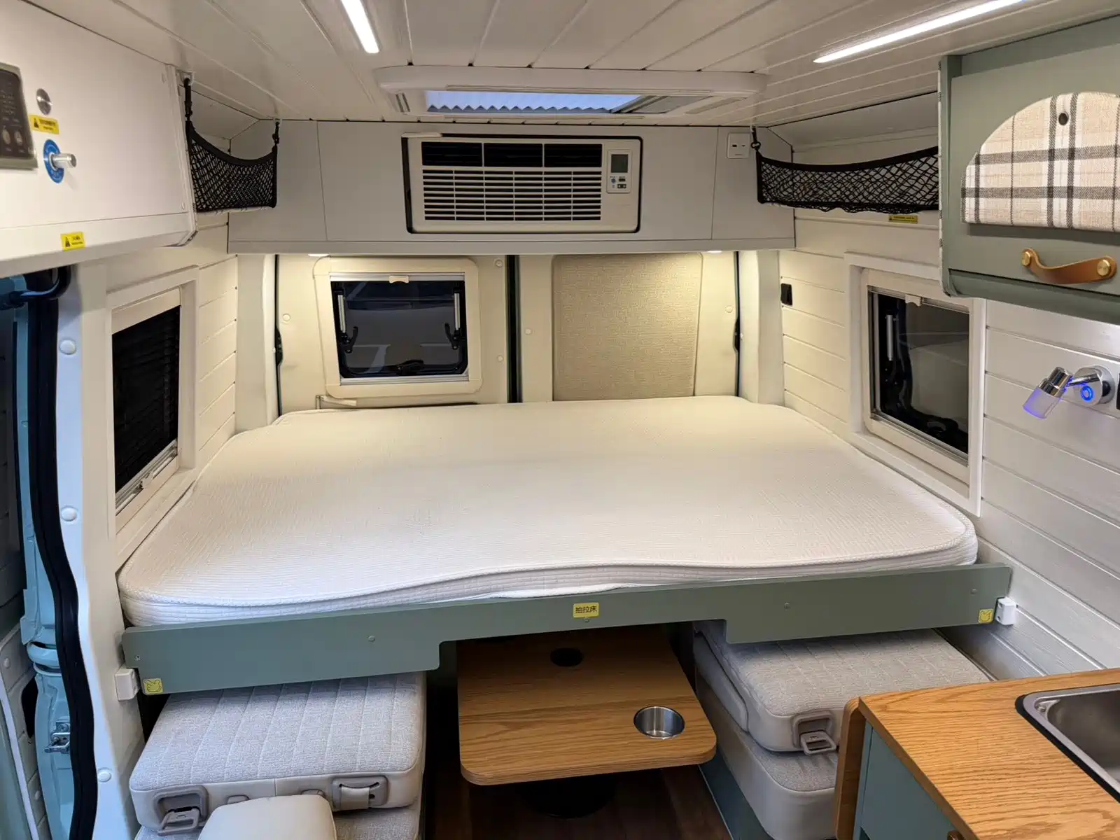 Photo 21 - Maxus V80 RV