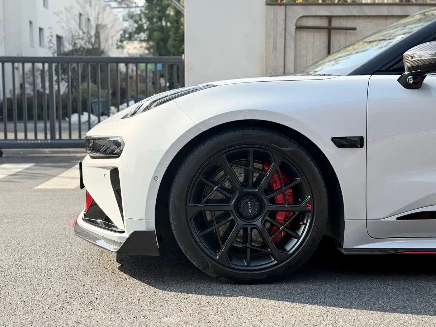 ZEEKR EXTREME KRYPTON 001 FR