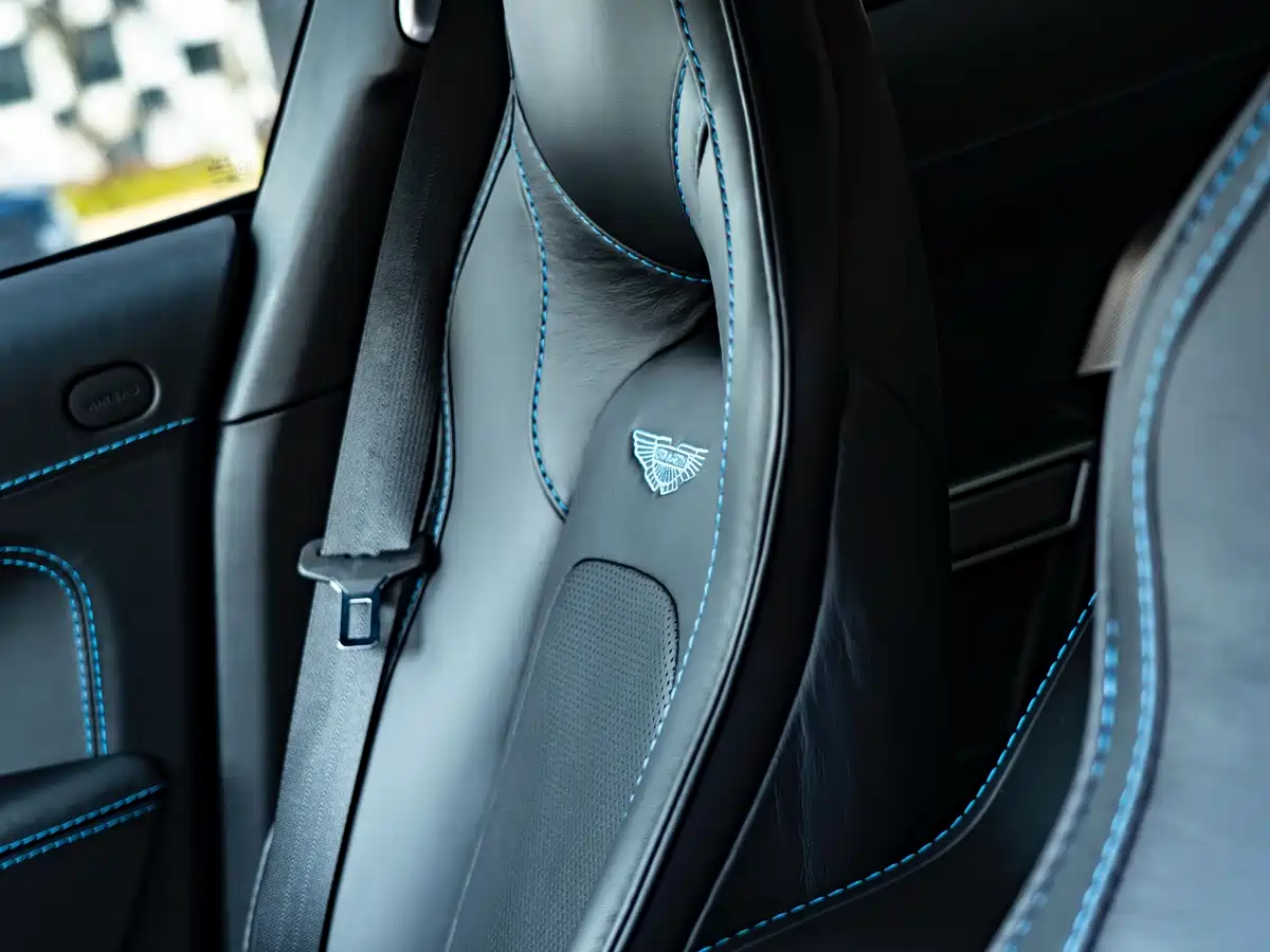 Aston Martin Rapide 2016 6.0L S фото 21