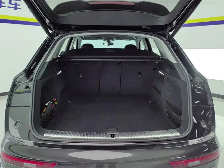 Audi Q5L 2018 45 TFSI Exclusive Fashion (China V) фото 4