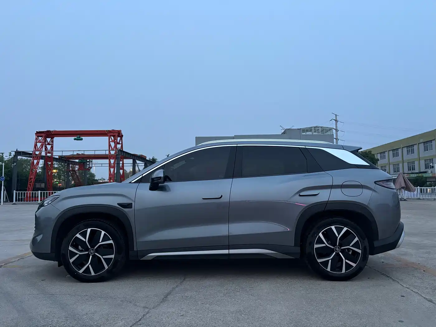 BYD Song L DM-i 2025 Smart Drive 160km Premium фото 3