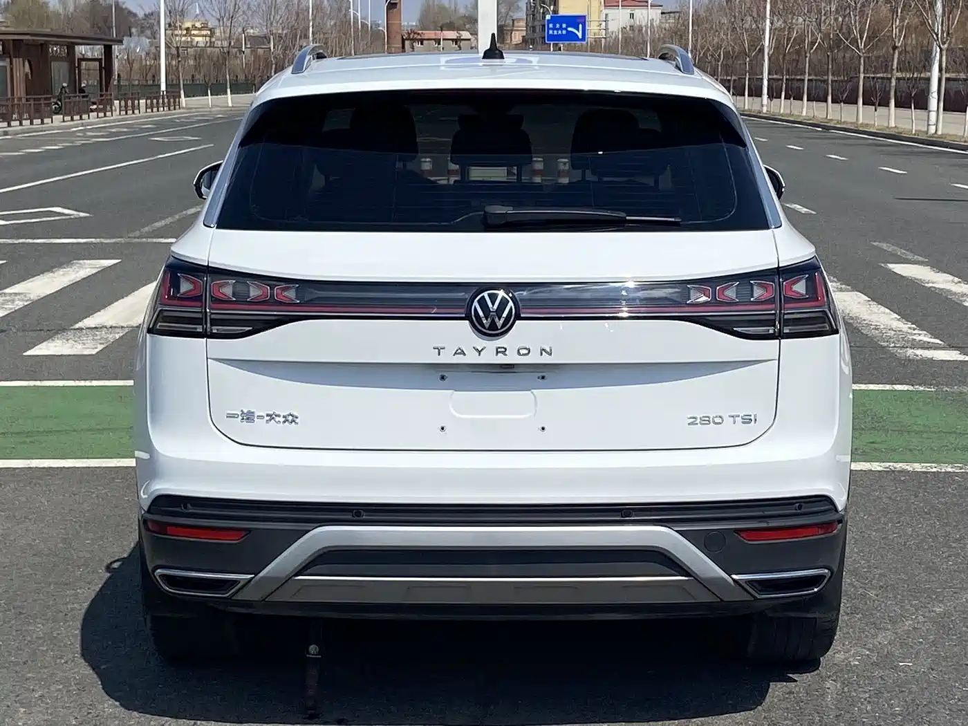Volkswagen Tayron 2023 280TSI 2WD Luxury Plus Advanced Edition фото 16