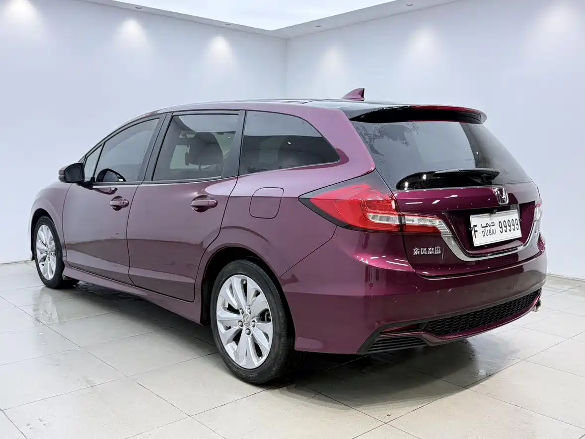 Фото 6 - Honda Jade