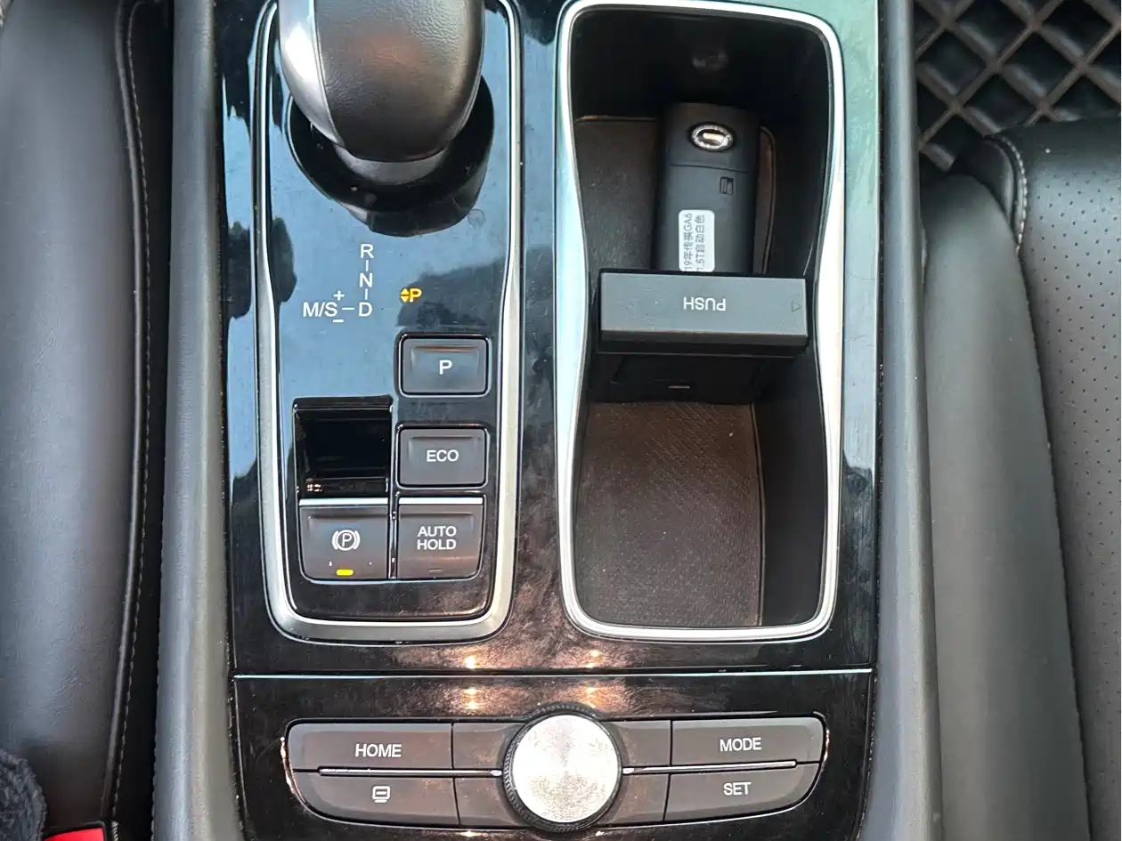 GAC Trumpchi Trumpchi GA6 2019 270T Auto Luxury фото 15