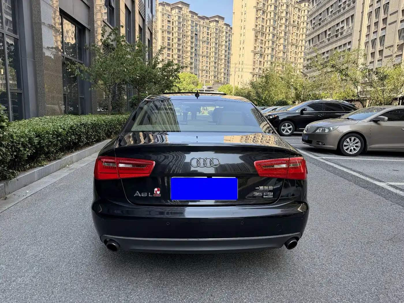 Фото 18 - Audi A6L