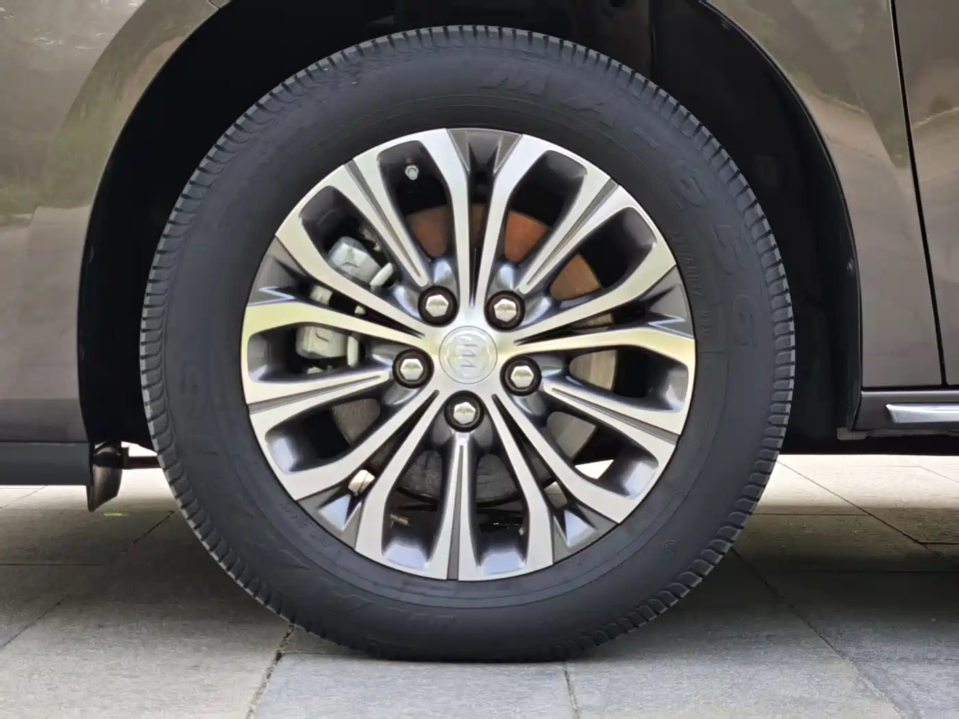 Buick GL8 2023 Land Business Class 652T Luxury фото 15