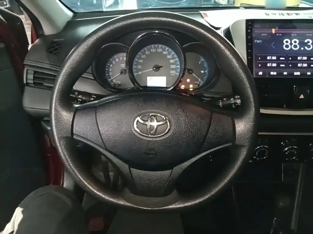 Toyota Vios FS 2017 1.5L CVT Fengchi Edition фото 11