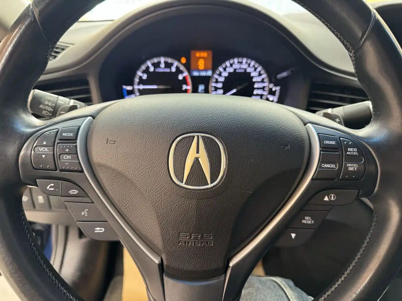 Acura ILX 2013 1.5L Hybrid фото 10