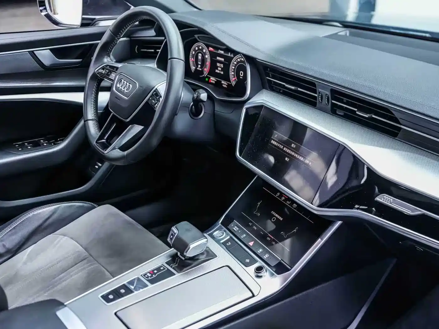 Audi A6L 2020 40 TFSI Luxury Dynamic фото 5
