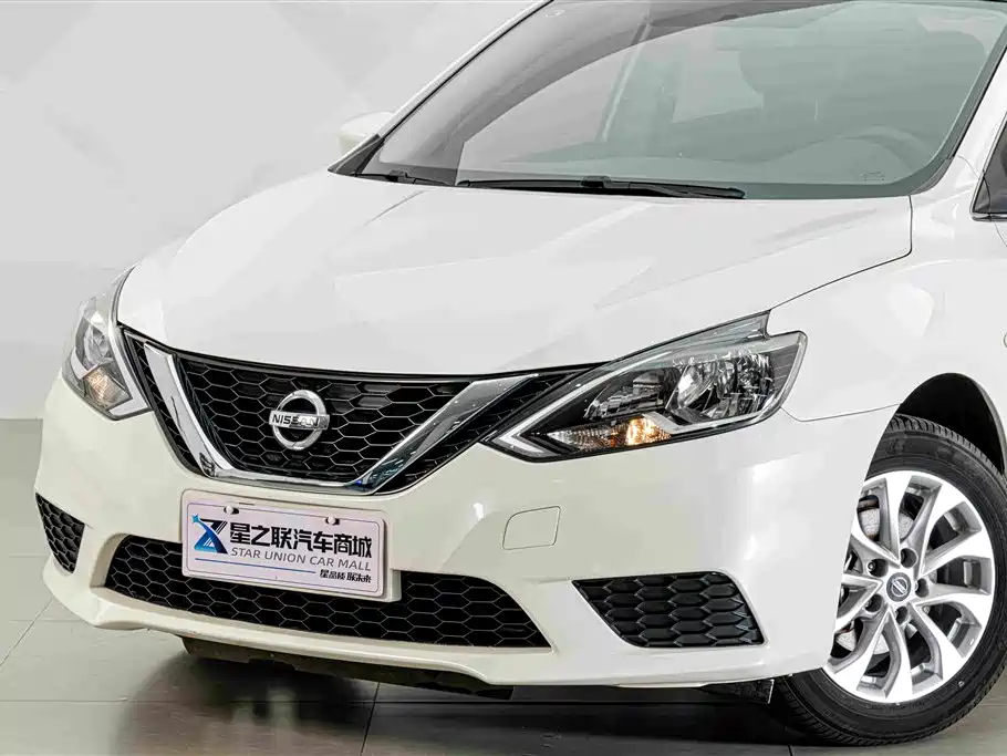 Nissan SYLPHY, миниатюра 3