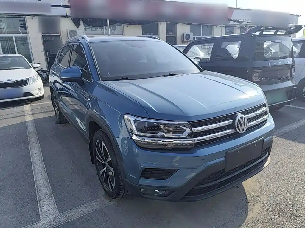 Фото 4 - Volkswagen Tharu