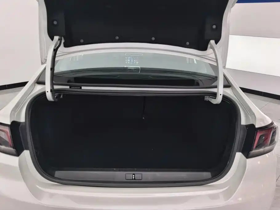 Peugeot 308 2018 2018 1.6L Auto Luxury Edition