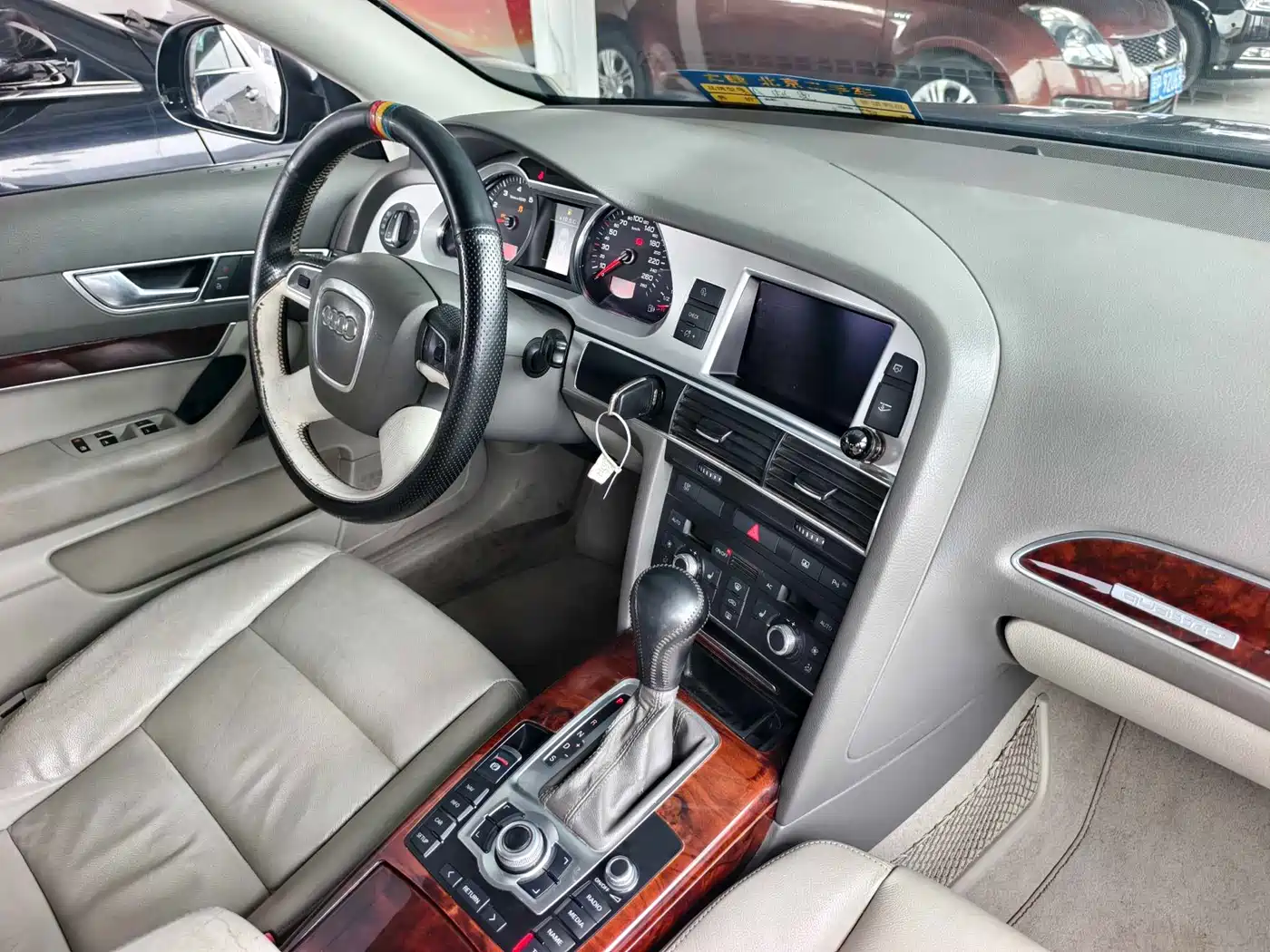 Audi A6L 2010 2.8 FSI quattro Luxury фото 13