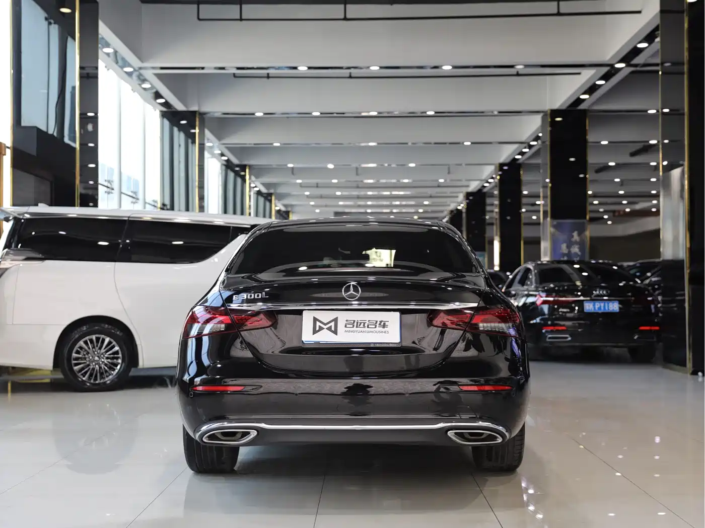 Mercedes-Benz E-Class 2023 E 260 L 4MATIC фото 14