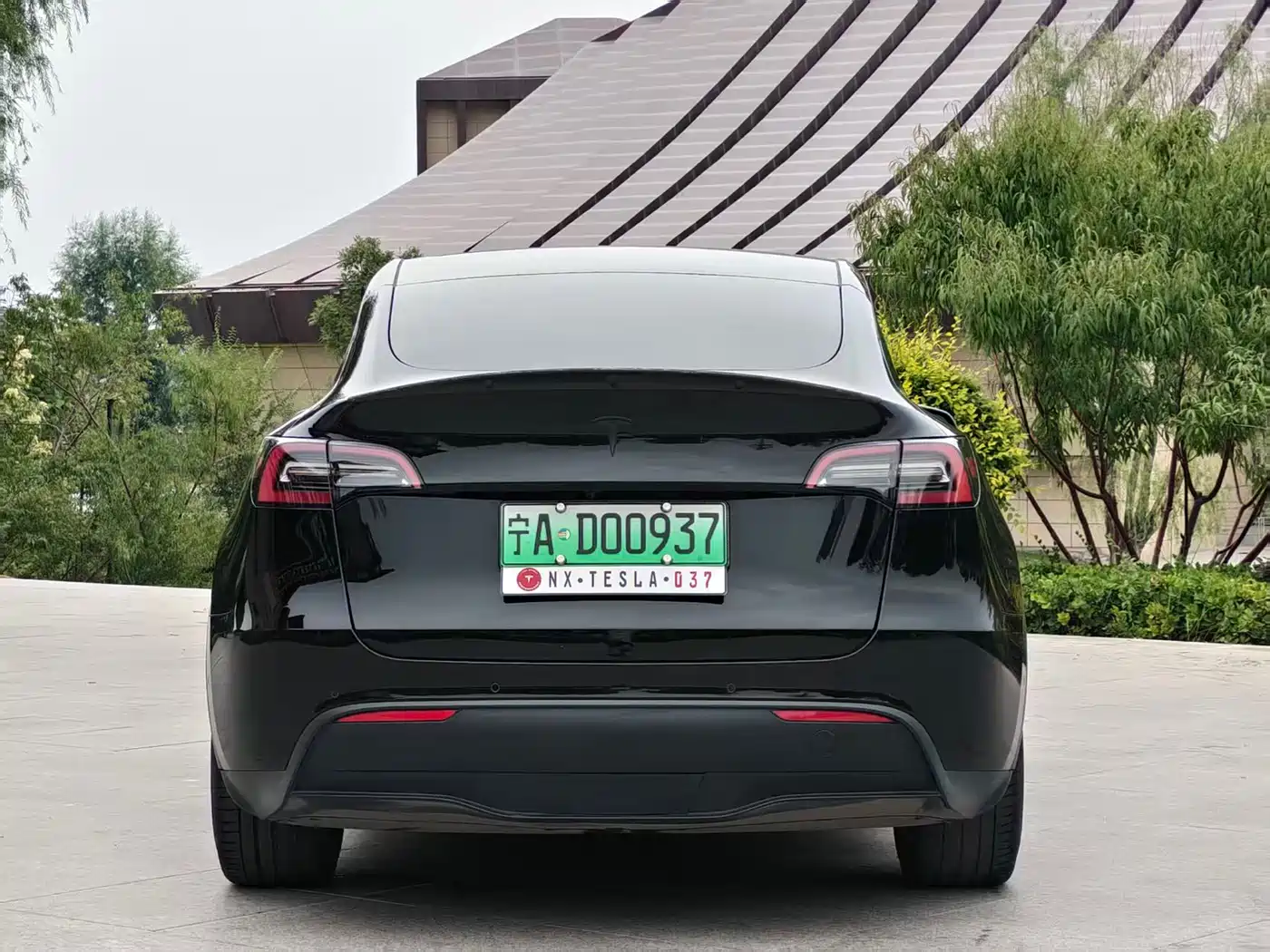 Tesla Model Y 2021 2021 Standard Range Rear-Wheel Drive