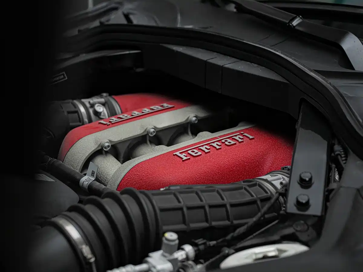 Фото 6 - Ferrari Purosangue