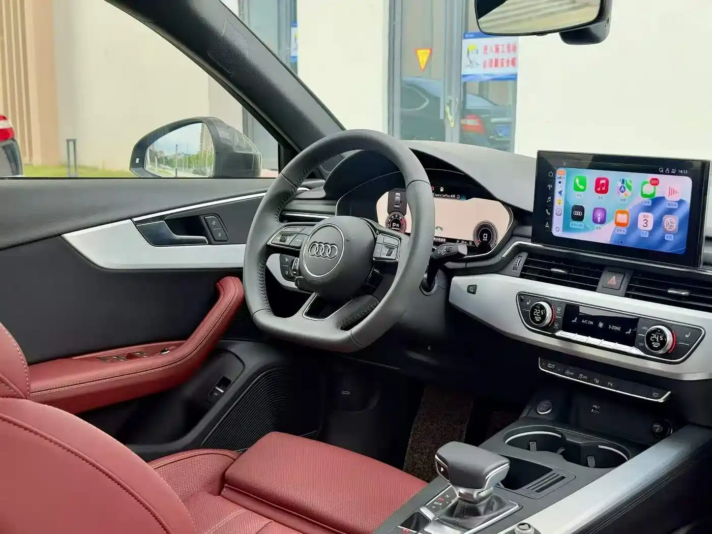 Audi A4L 2021 40 TFSI Premium Life Edition фото 17