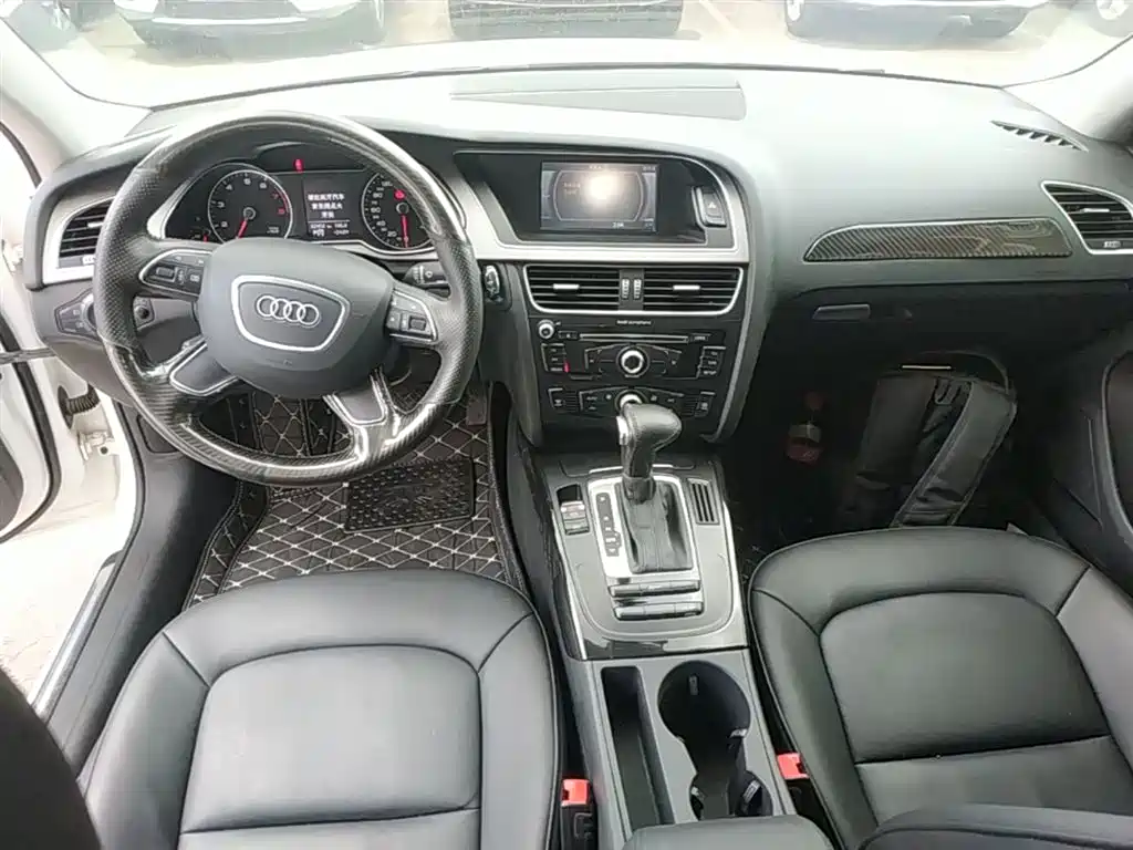 Audi A4L 2016 30 TFSI Collector's Edition Automatic Comfort фото 10