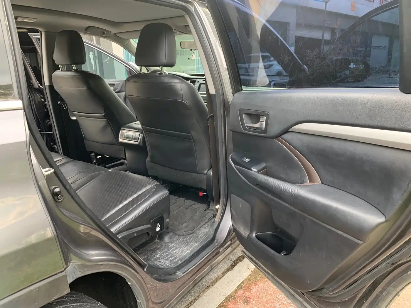 Toyota Highlander 2015 2.0T AWD Luxury Edition 7-seater фото 11