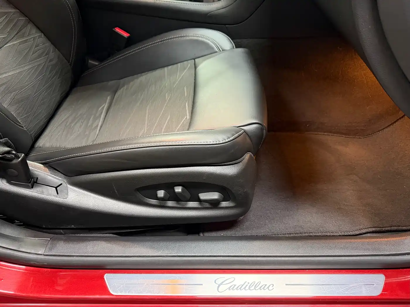 Cadillac ATS-L 2016 28T Technology фото 25