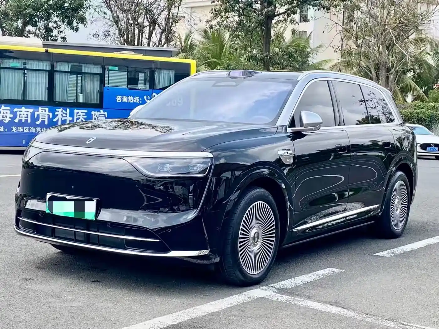 AITO Wenjie AITO M8 2025 Range Extender Max+ Edition 53.4kWh 5-seater