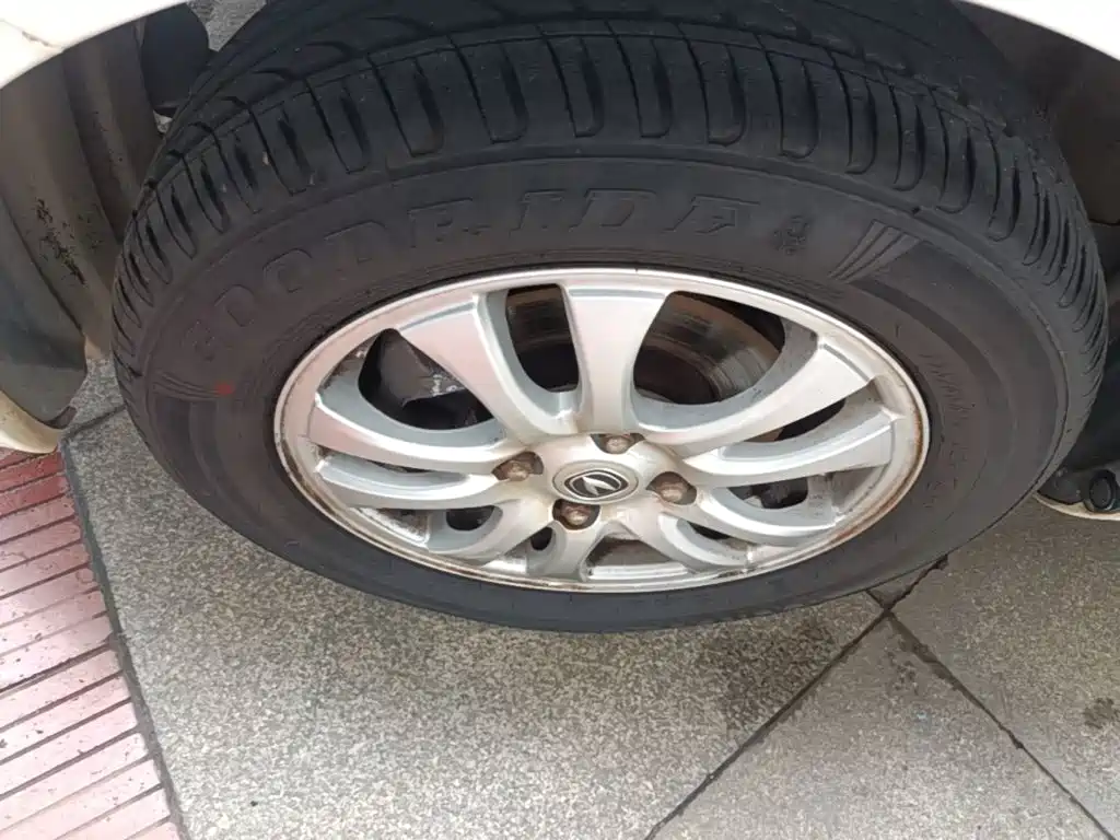 Changan Yuexiang V3 2018 2015 1.4L Manual Perfect (China V)