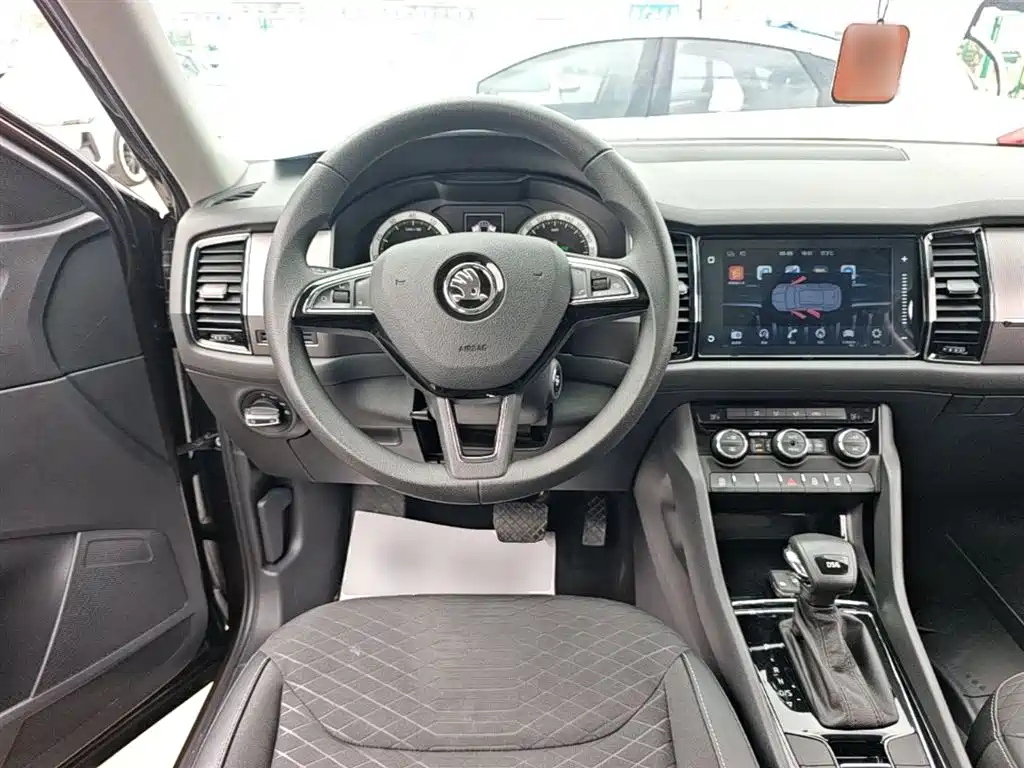 Škoda Kodiaq 2018 Facelift TSI330 5-seat 2WD Comfort Edition фото 11