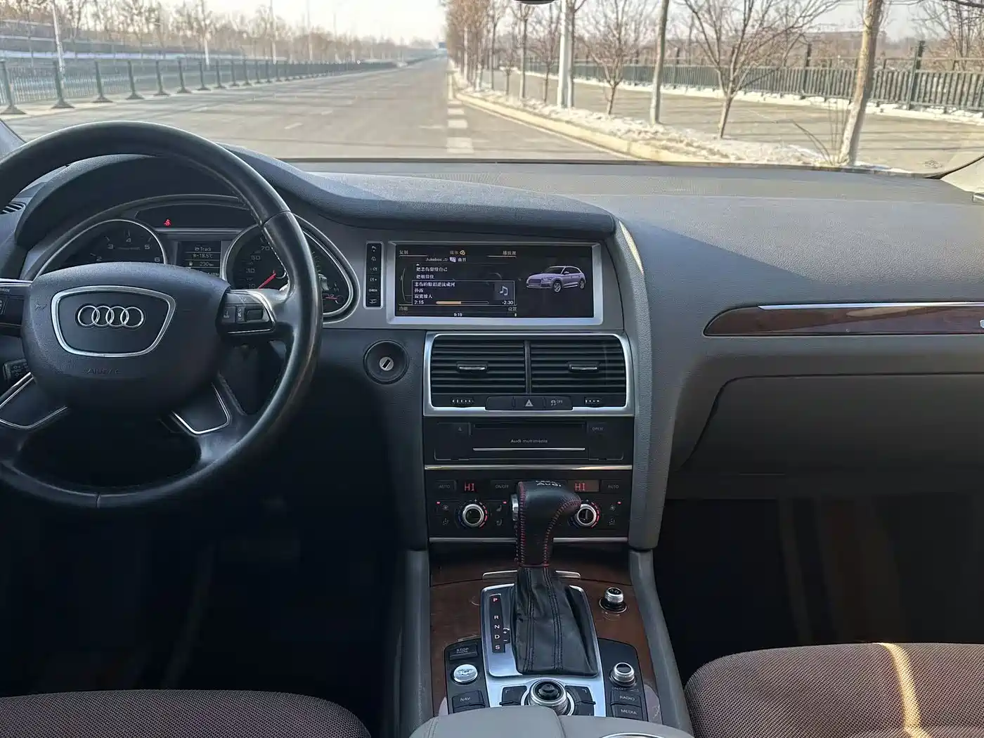 Audi Q7 2012 3.0 TFSI Comfort (200kW) фото 11