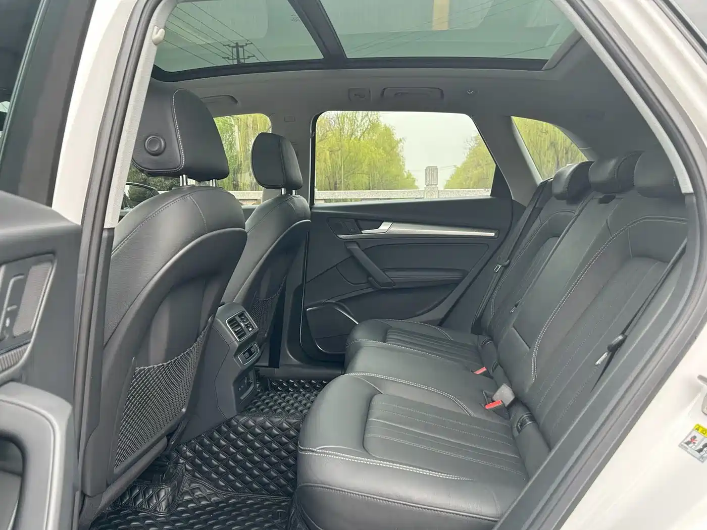 Audi Q5L 2020 45 TFSI Exclusive Fashion фото 8