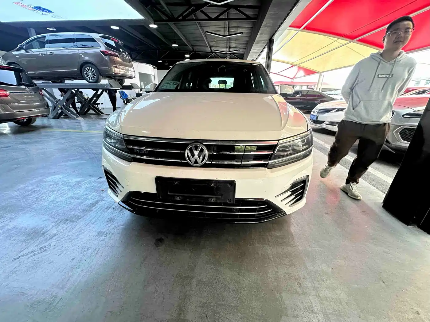 Volkswagen Tiguan L PHEV 2019 430PHEV Hybrid Flagship Edition фото 2