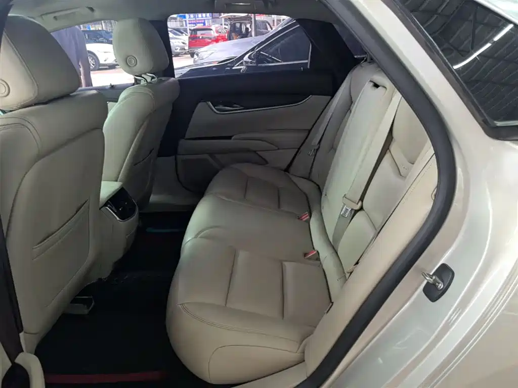 Cadillac XTS 2017 28T Technology фото 17