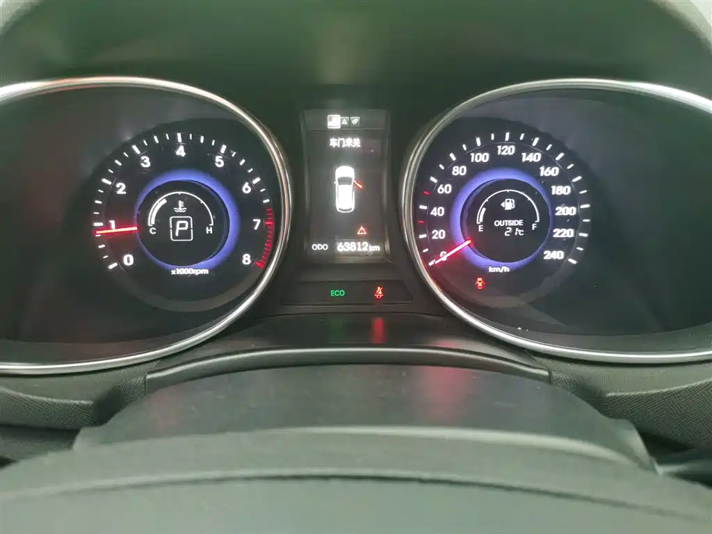 Hyundai Santa Fe 2013 Facelift 2.4L Automatic 4WD Smart фото 5
