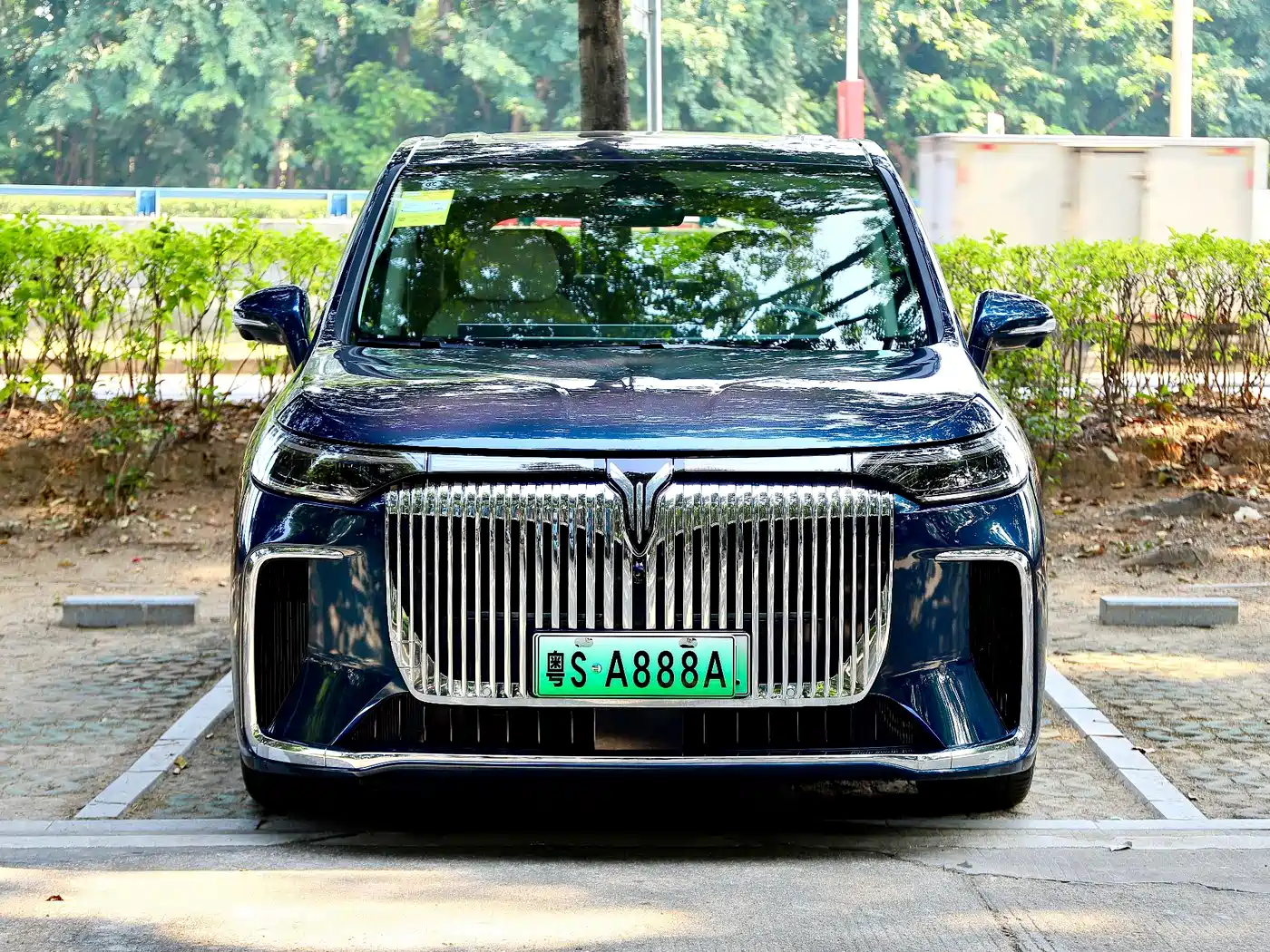 Voyah Auto Voyah Dreamer 2025 PHEV AWD Flagship Kunpeng Edition фото 7