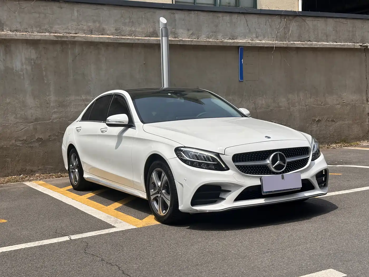 Mercedes-Benz C-Class 2019 C 260 L Sport фото 3