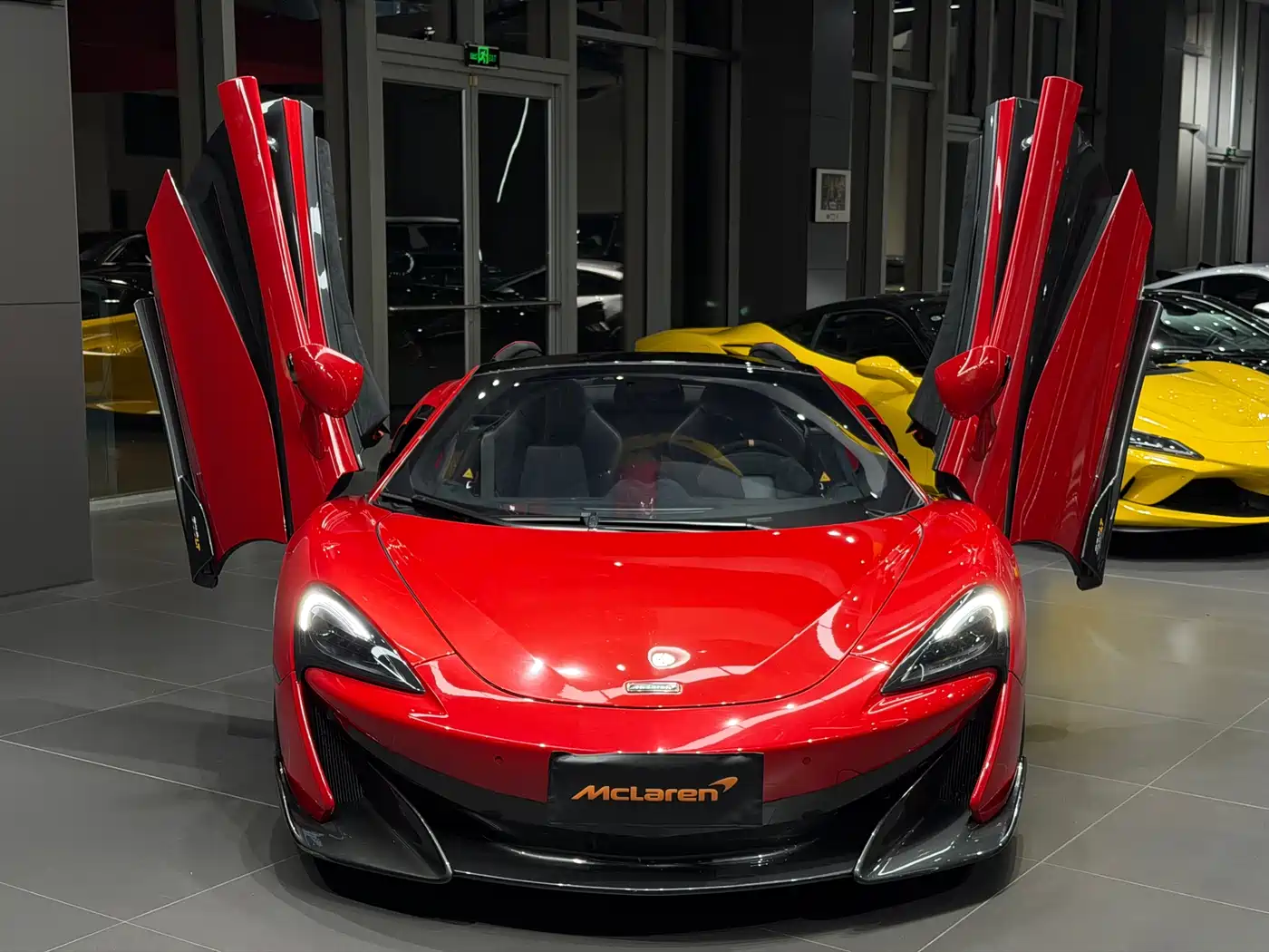 McLaren 600LT 2019 3.8T Spider фото 2