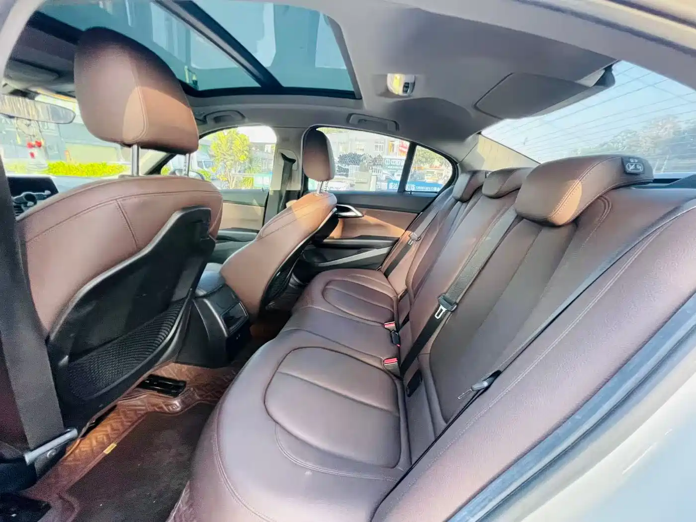 BMW 1 Series 2019 120i Leading M Sport Package фото 8
