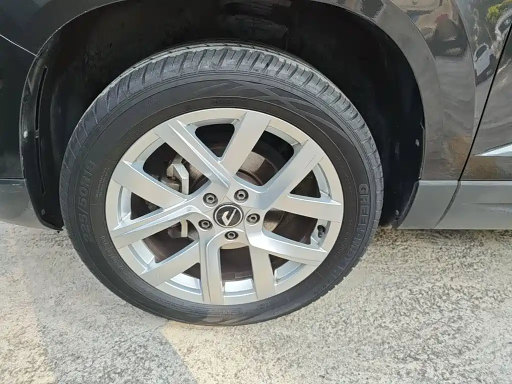 Фото 23 - Jetta VS5