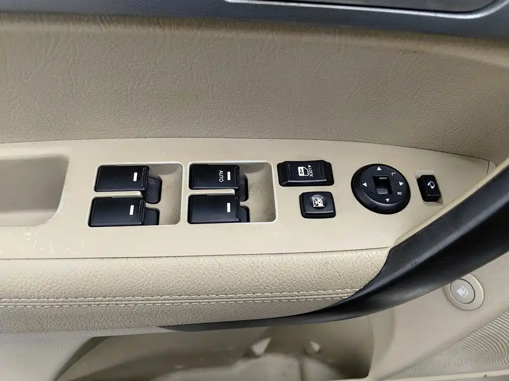 Kia Sorento 2014 2013 2.4L 5-seat Gasoline Comfort Edition