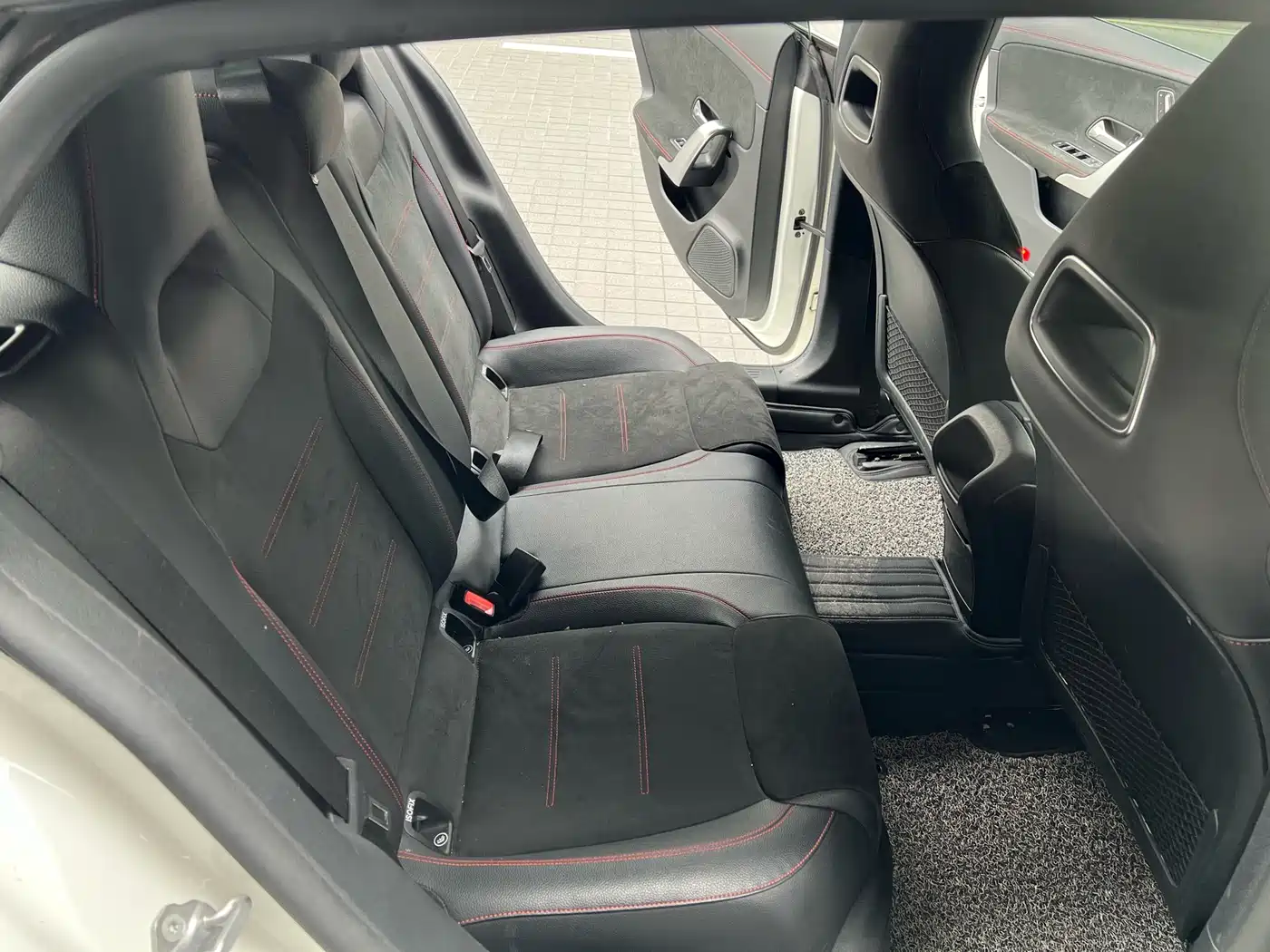 Mercedes-Benz CLA (Import) 2020 CLA 200 Shooting Brake фото 11